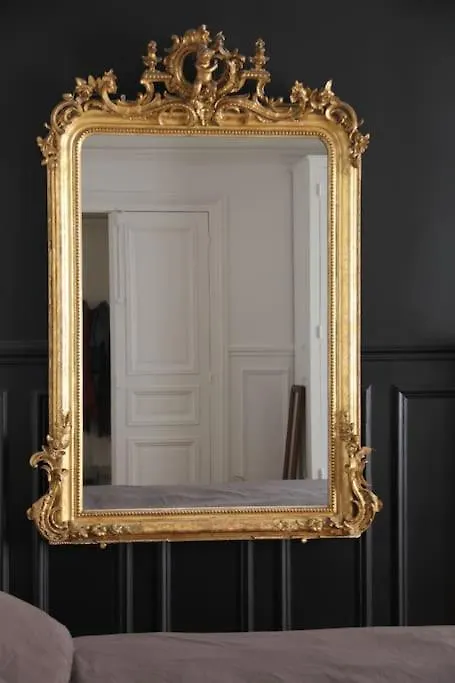 Appartamento 5 Bdr, 10 Ppl Georgous Typical Parisian Flat