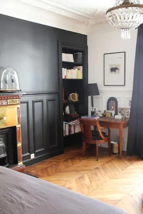 Appartamento 5 Bdr, 10 Ppl Georgous Typical Parisian Flat 0*, Parigi Francia
