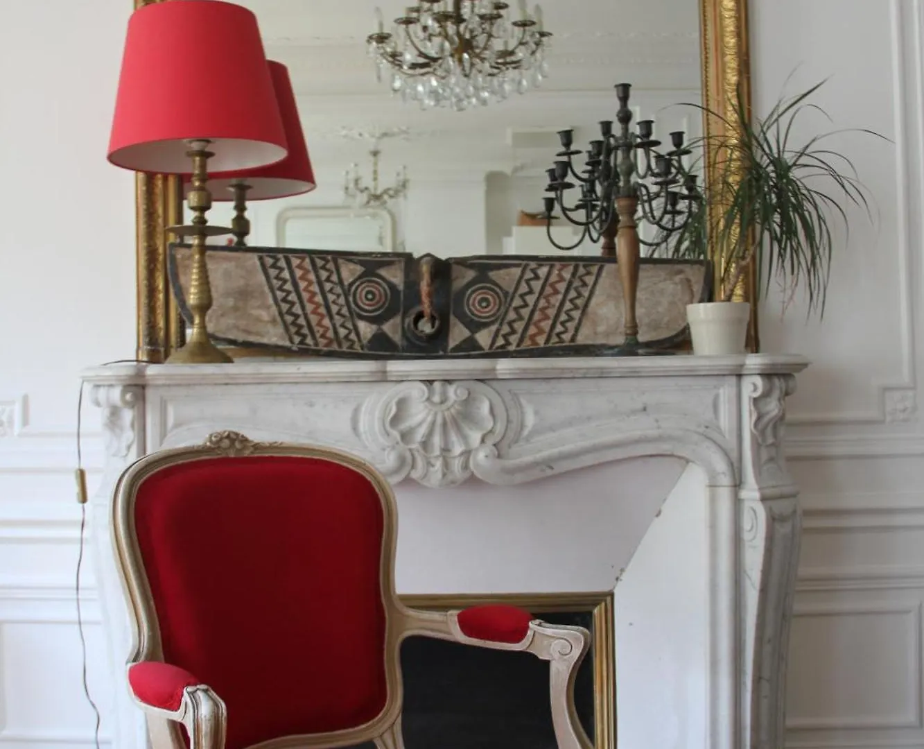 Appartamento 5 Bdr, 10 Ppl Georgous Typical Parisian Flat